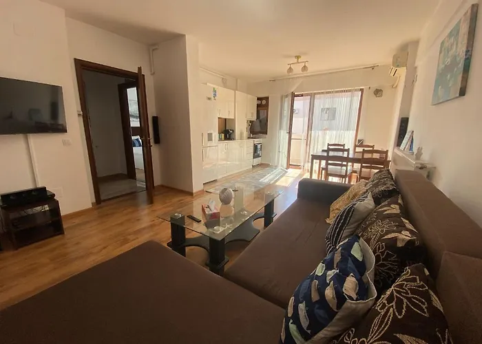 Sea La Vie Apartment *