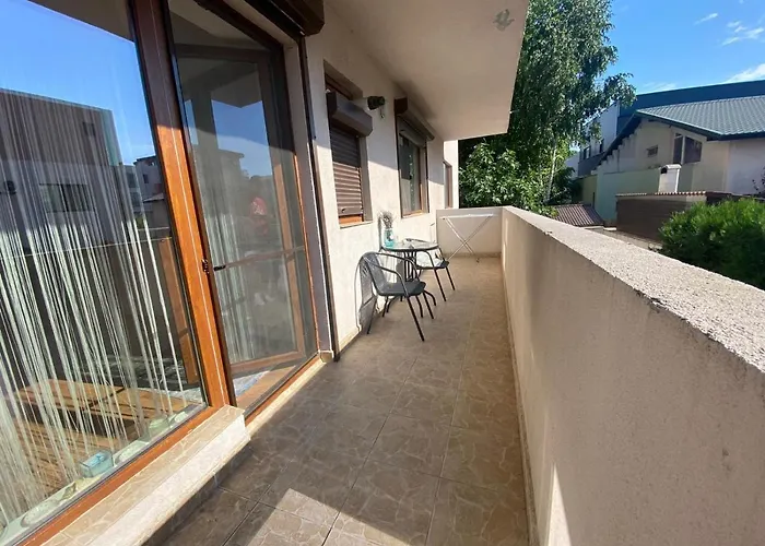 Sea La Vie Apartment *